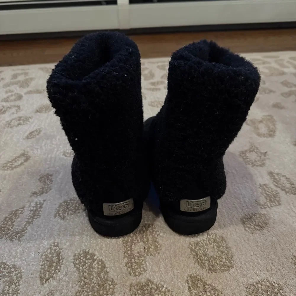 UGG Black Shearling Sheepskin Cuff Boots